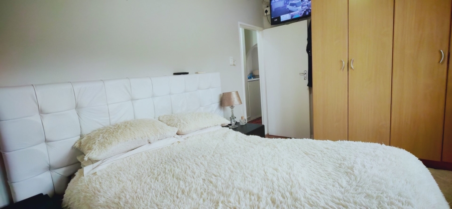 3 Bedroom Property for Sale in Ferness Estate Western Cape